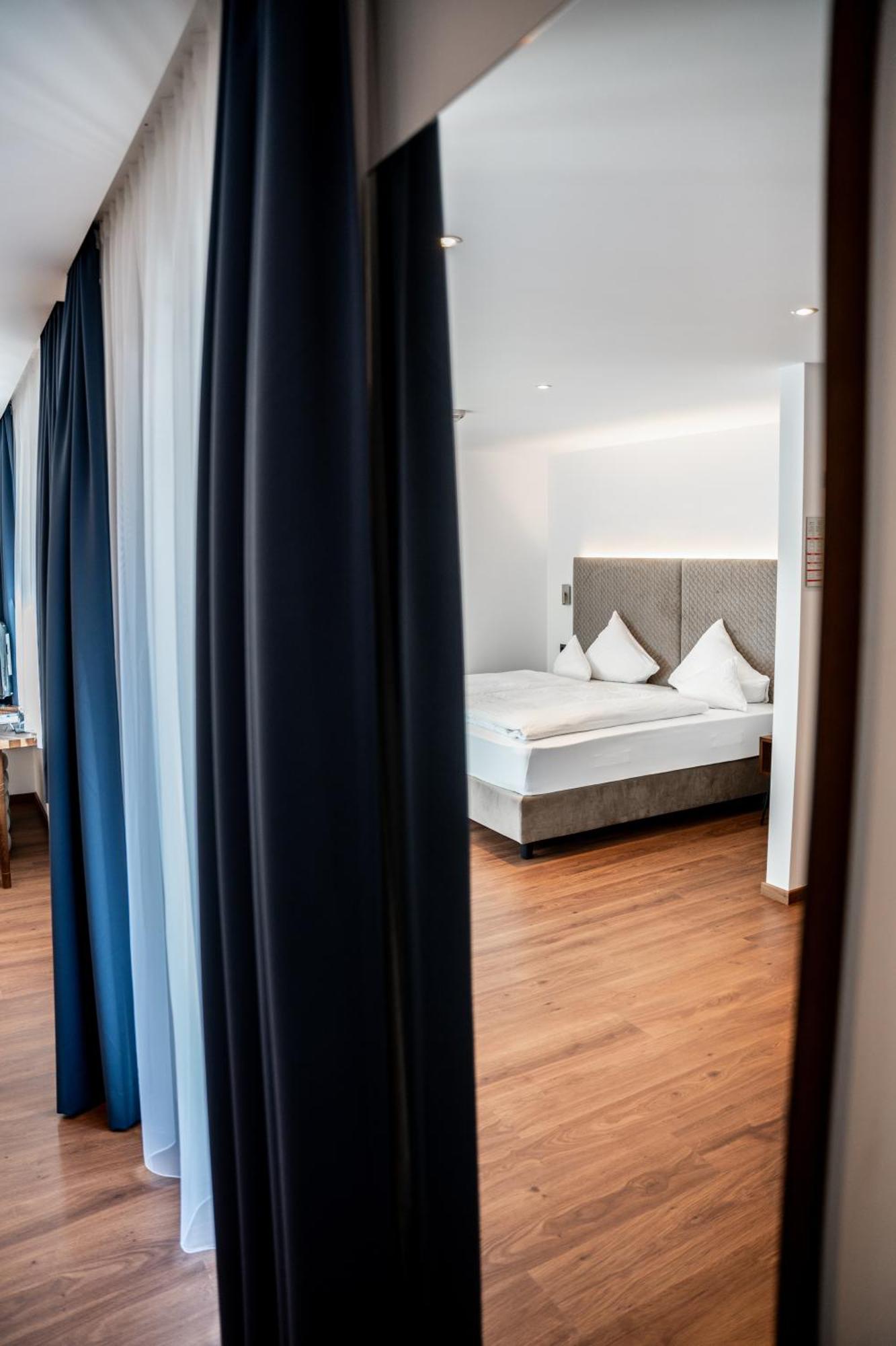 Hotel Maria Theresia Mayrhofen Exterior photo